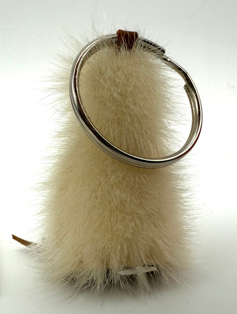 Beaded Ookpik Sealskin Keychain - Daisy Savard